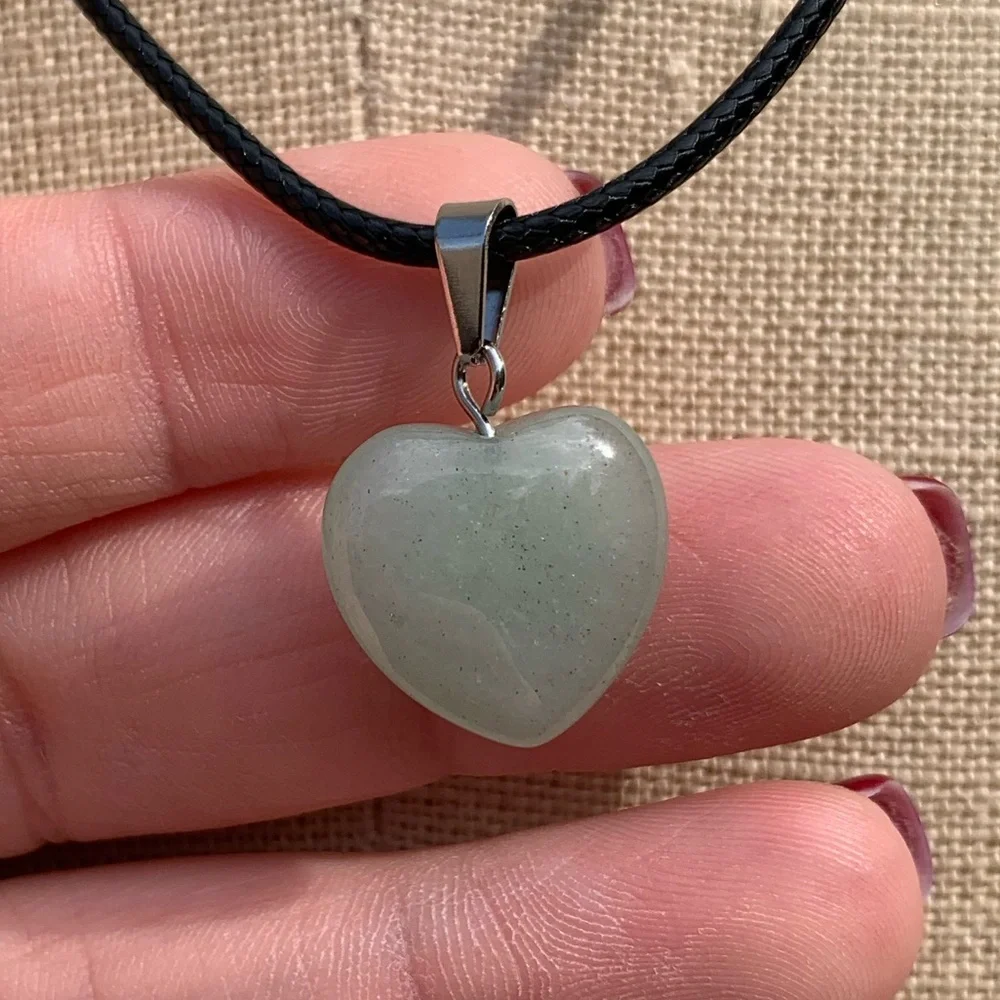 Handmade Genuine Stone Heart Amulet Necklace - Picture 3 of 10
